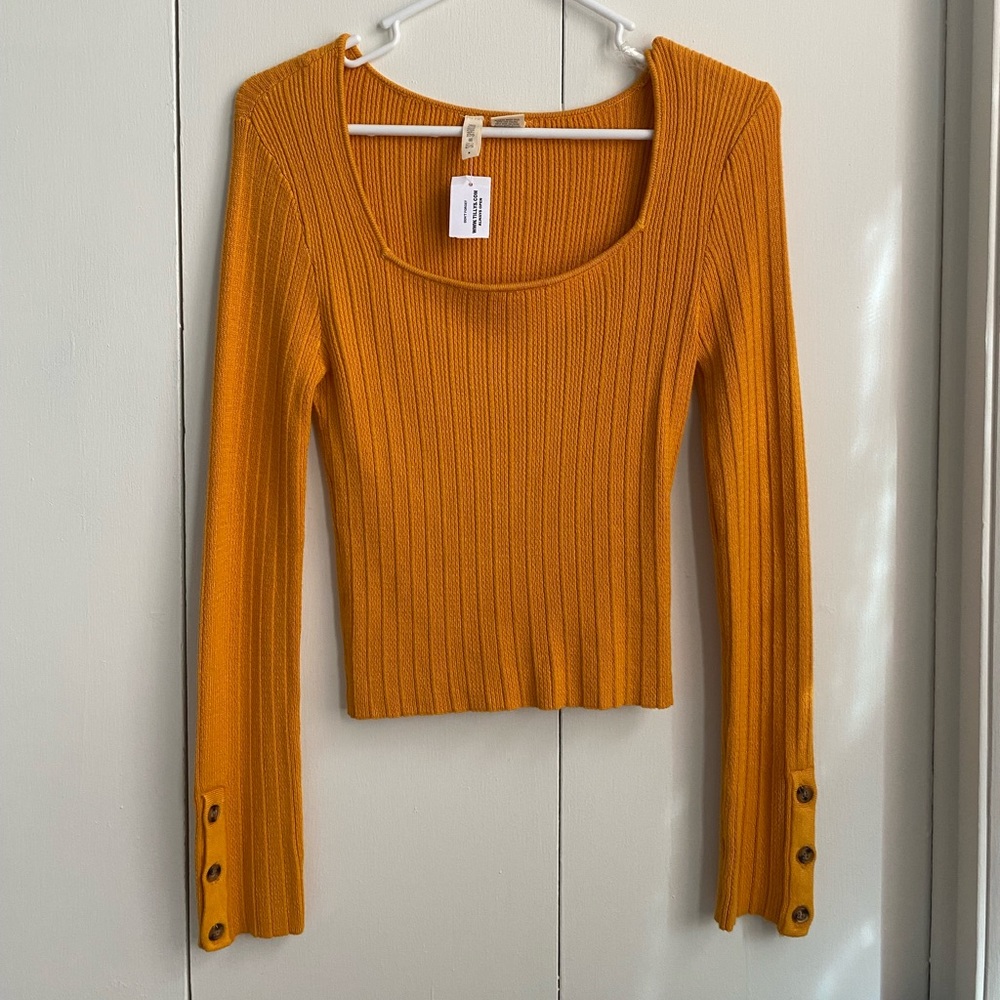 Tillys long sleeve yellow shirt!!